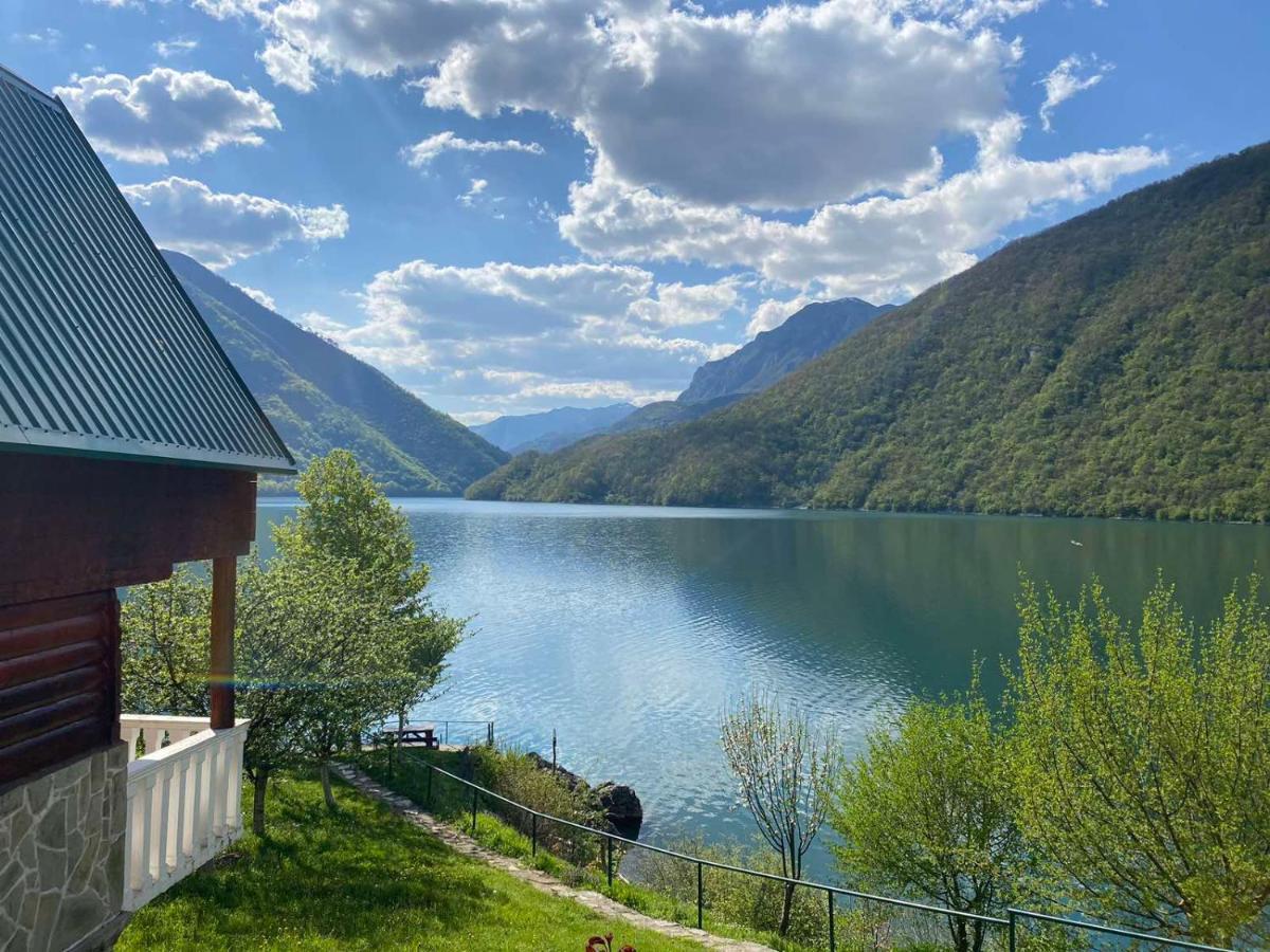 B&B Konak Плужине Екстериор снимка