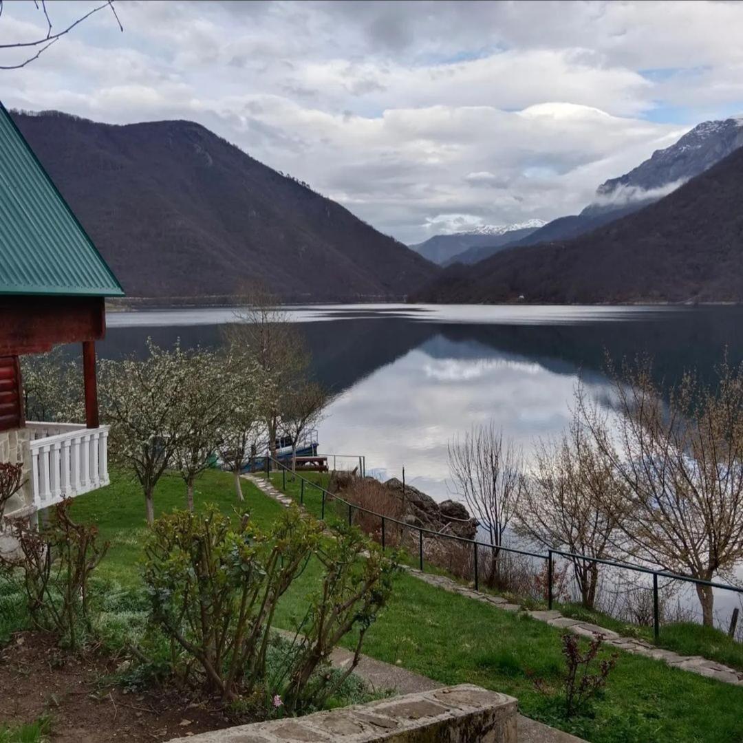 B&B Konak Плужине Екстериор снимка