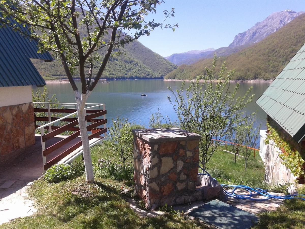 B&B Konak Плужине Екстериор снимка