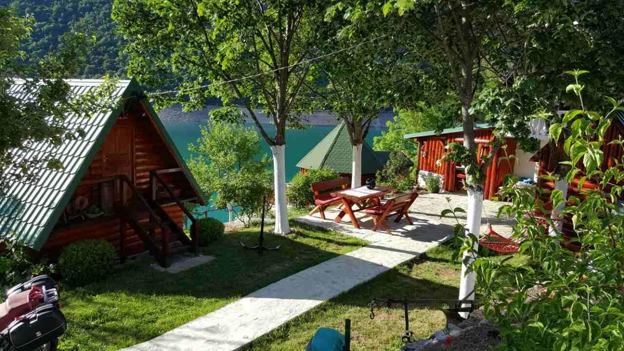 B&B Konak Плужине Екстериор снимка
