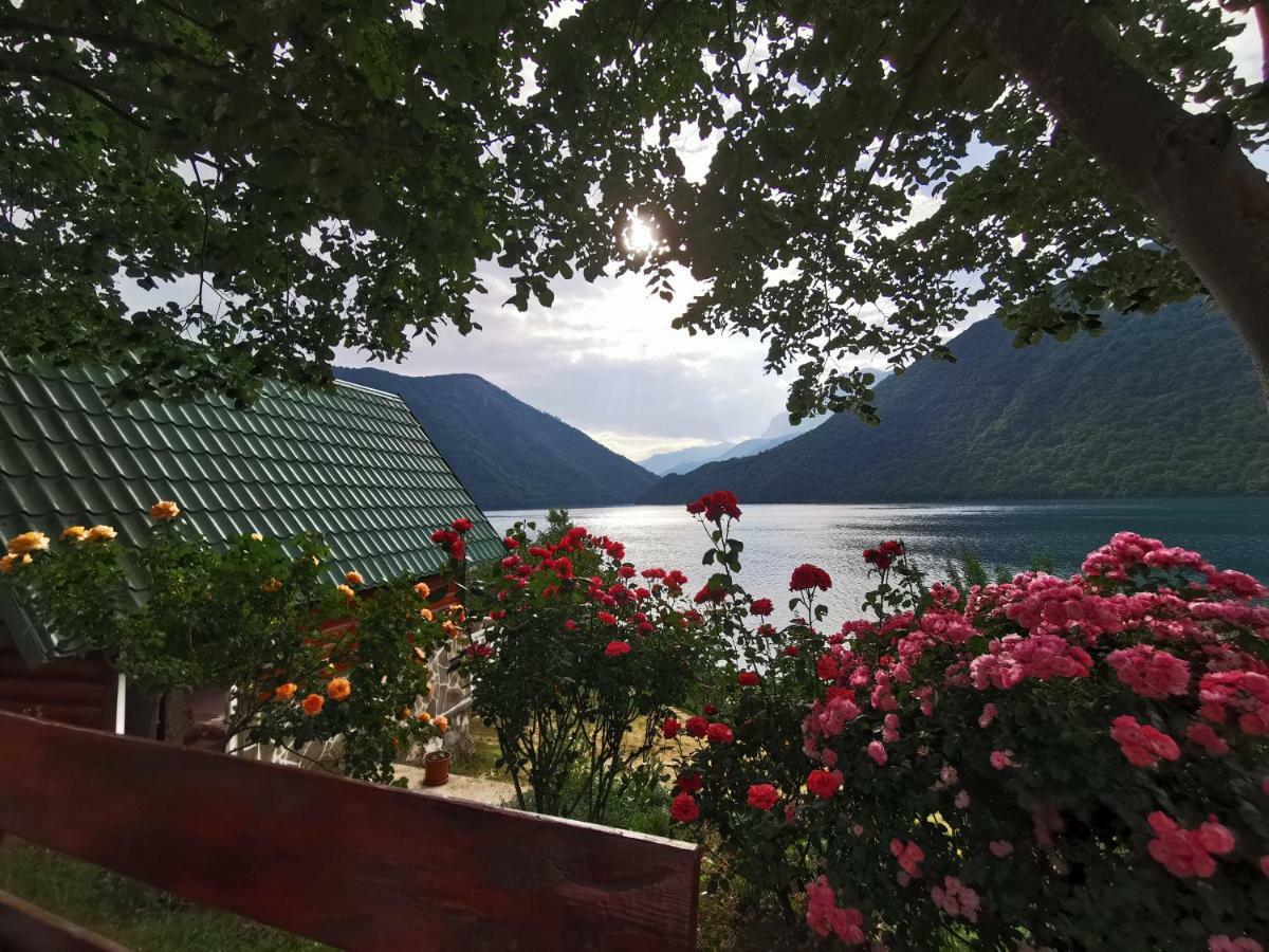 B&B Konak Плужине Екстериор снимка